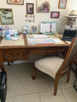 Desk with chair_