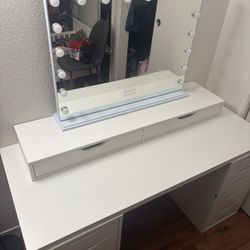 Vanity With Mirror 