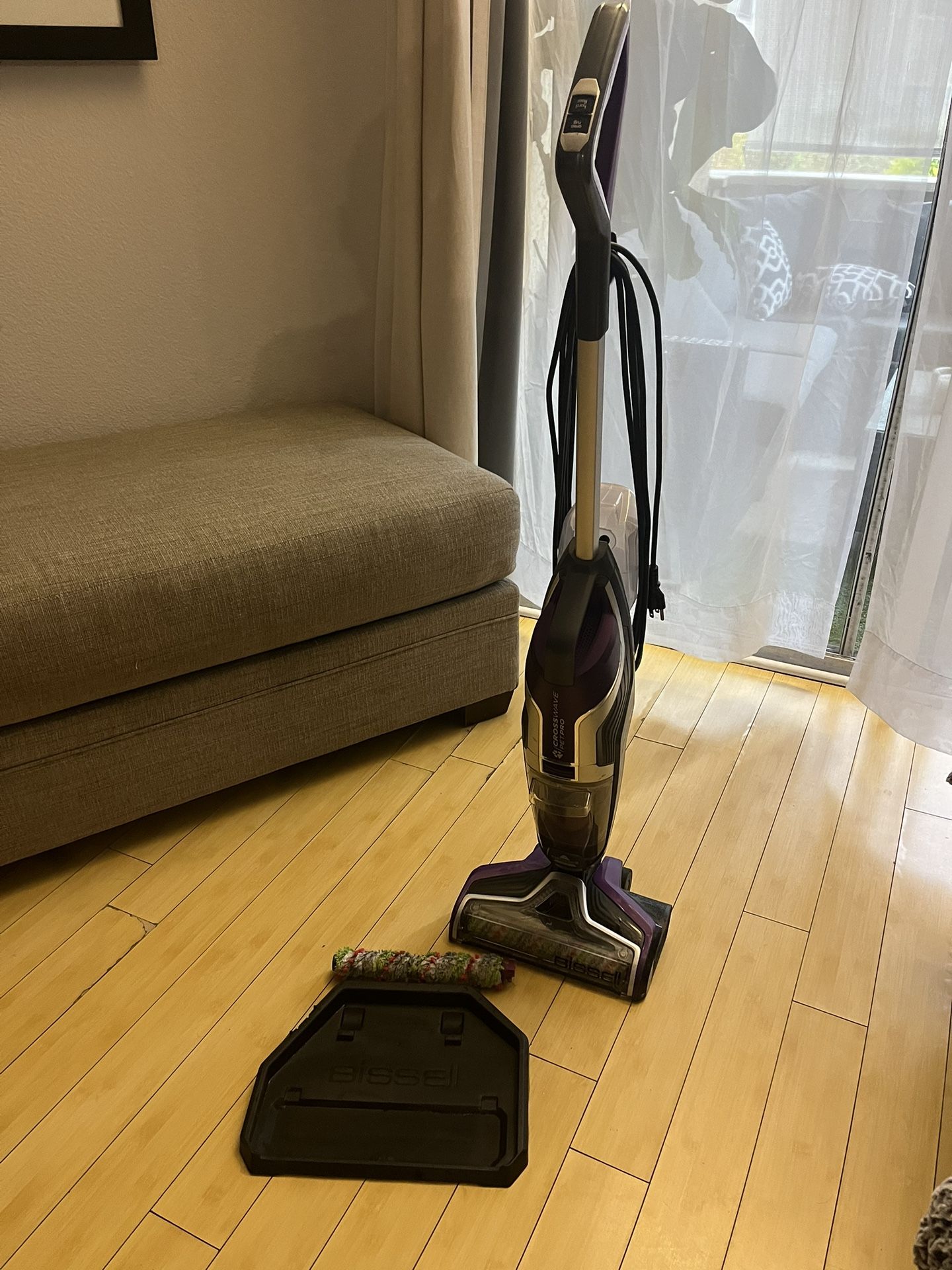 Bissell Crossway Petpro Vacuum  
