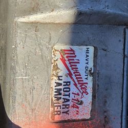 Milwaukee 1 1/4" rotary hammer good condition