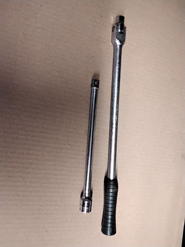 S-K Tools #41653 Flex-Head 17" BREAKER BAR & EXTENSION1/2" Drive with Molded Handle --$20.00