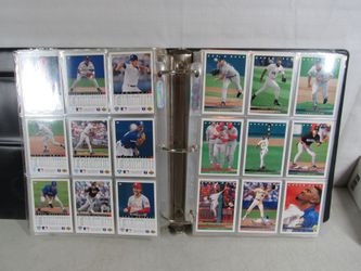 MLB Baseball Cards Collection Lot Upper Deck Fleer 1980's-1990's 726 Cards