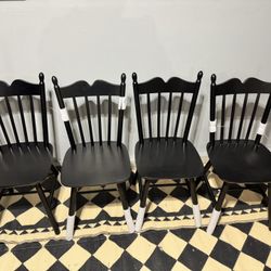 Set Of 4, Wood Dinning Chairs