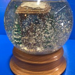 Vintage Music snow globe