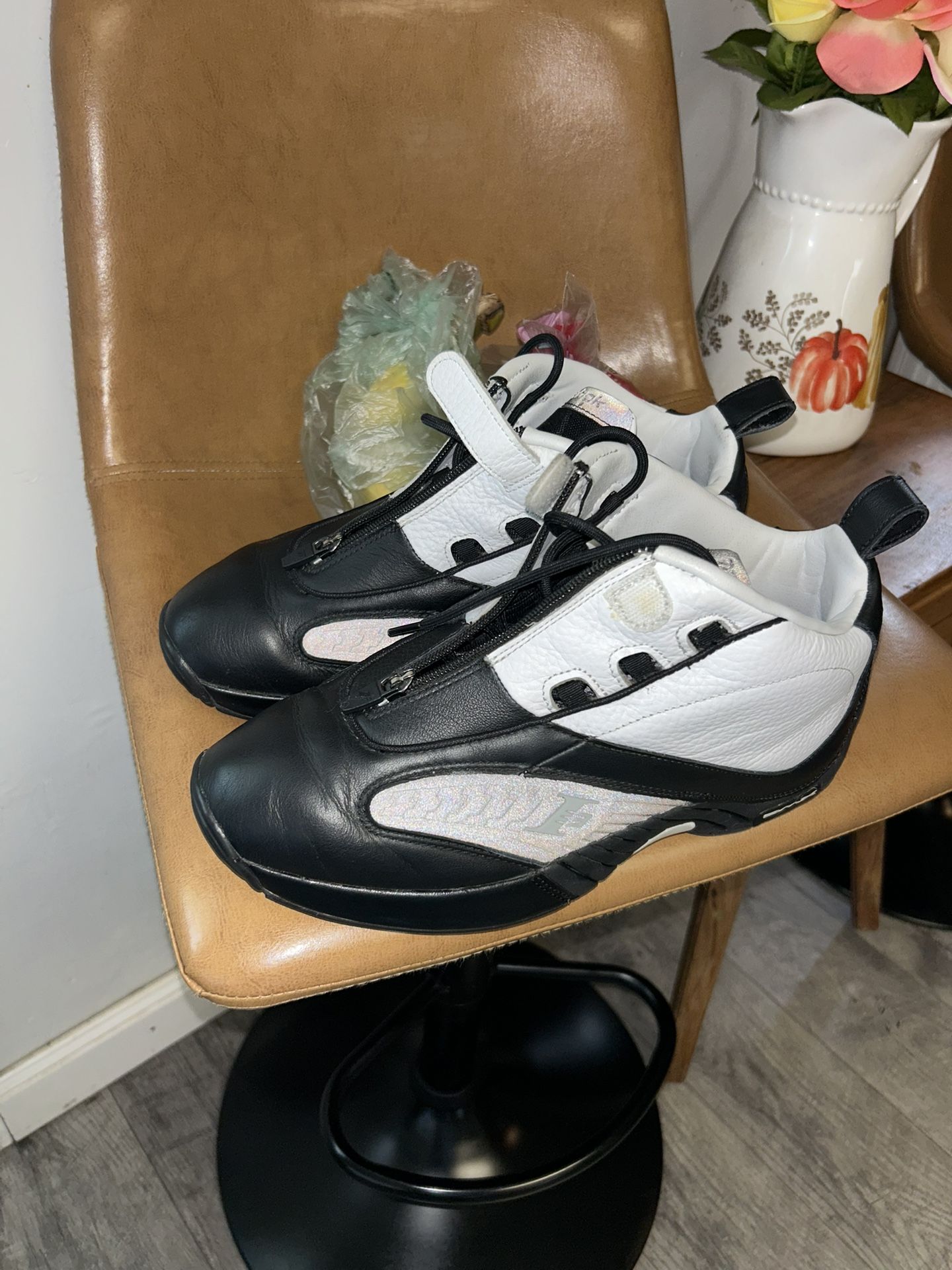 Allen Iverson Step Over “21” Only Worn Few Times! Classic Shoe