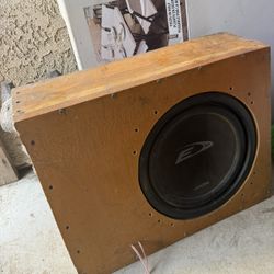 Alpine 12” speaker With Box 