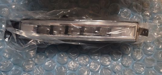 2016-2017 Honda Accord Genuine OEM Honda Fog Light Assembly L Front 33950-T2A-A21