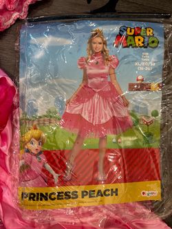 Princess Peach Deluxe Adult Costume XL