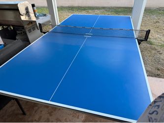 PING PONG TABLE