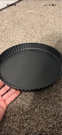 Non-Stick Tart/Quiche Pan with Fluted Edges