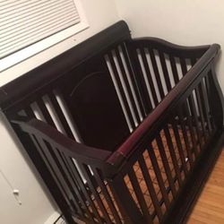 Bebe Barcelona Lifetime Cherry 4-in-1 Crib 
