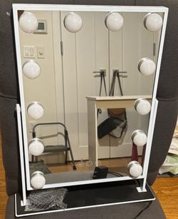 Vanity Mirror with attached lights