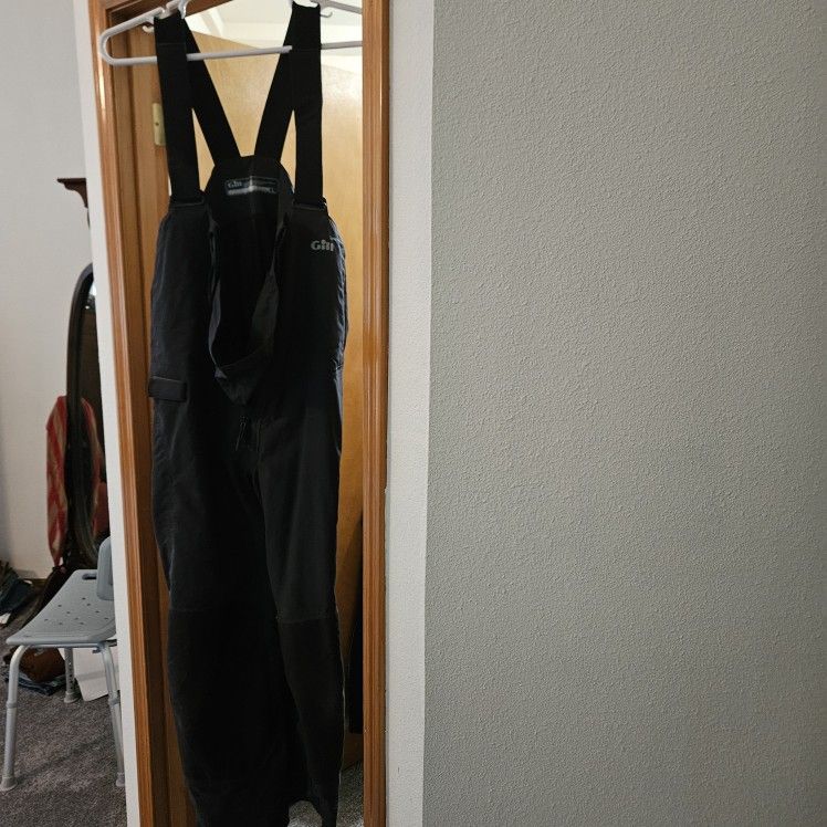 SAILING GEAR, FOUL WEATHER