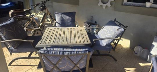 Patio Furniture 