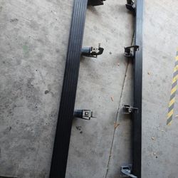 2023 siverado side steps