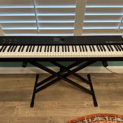 Studiologic SL88 Midi Controller Keyboard w Stand