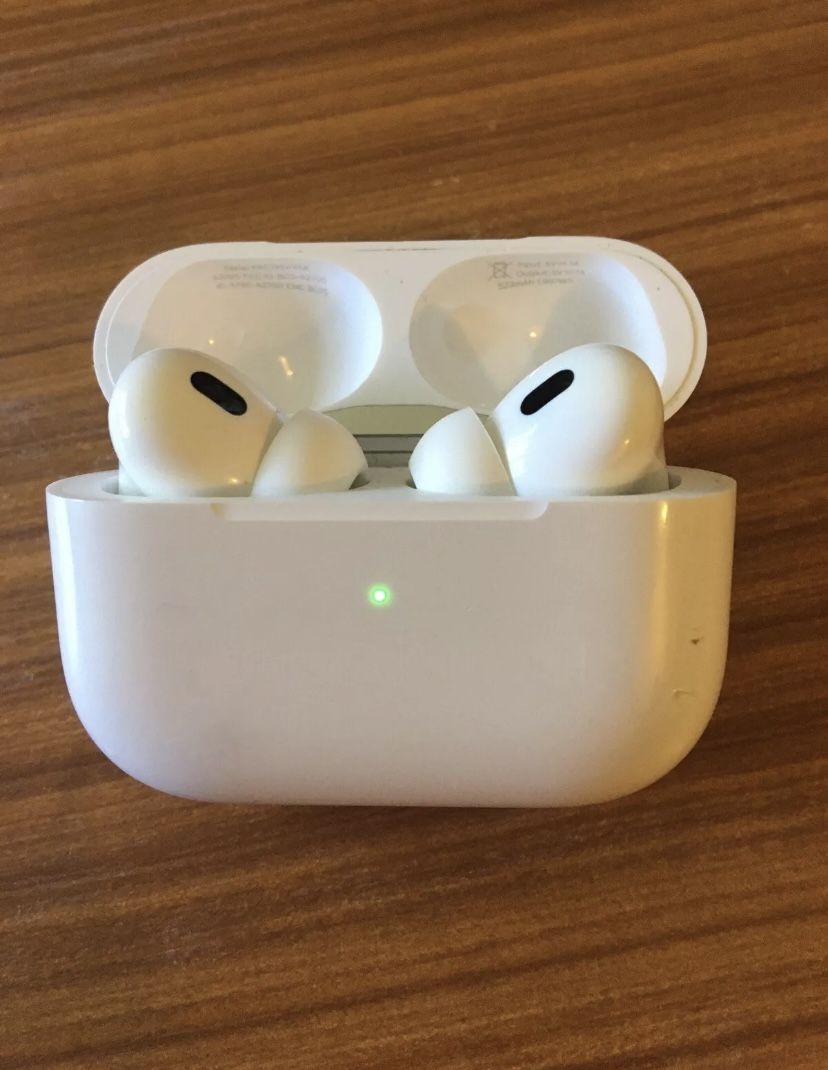 Apple AirPods Pro 2 2nd Generation With Charging Case