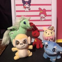 Neopets: Vintage Collectible Plushies Lot of 5pcs. $20
