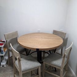 Dinning Set 4 Chairs 