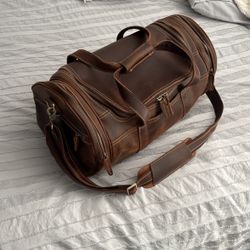 Guenuine leather duffle bag