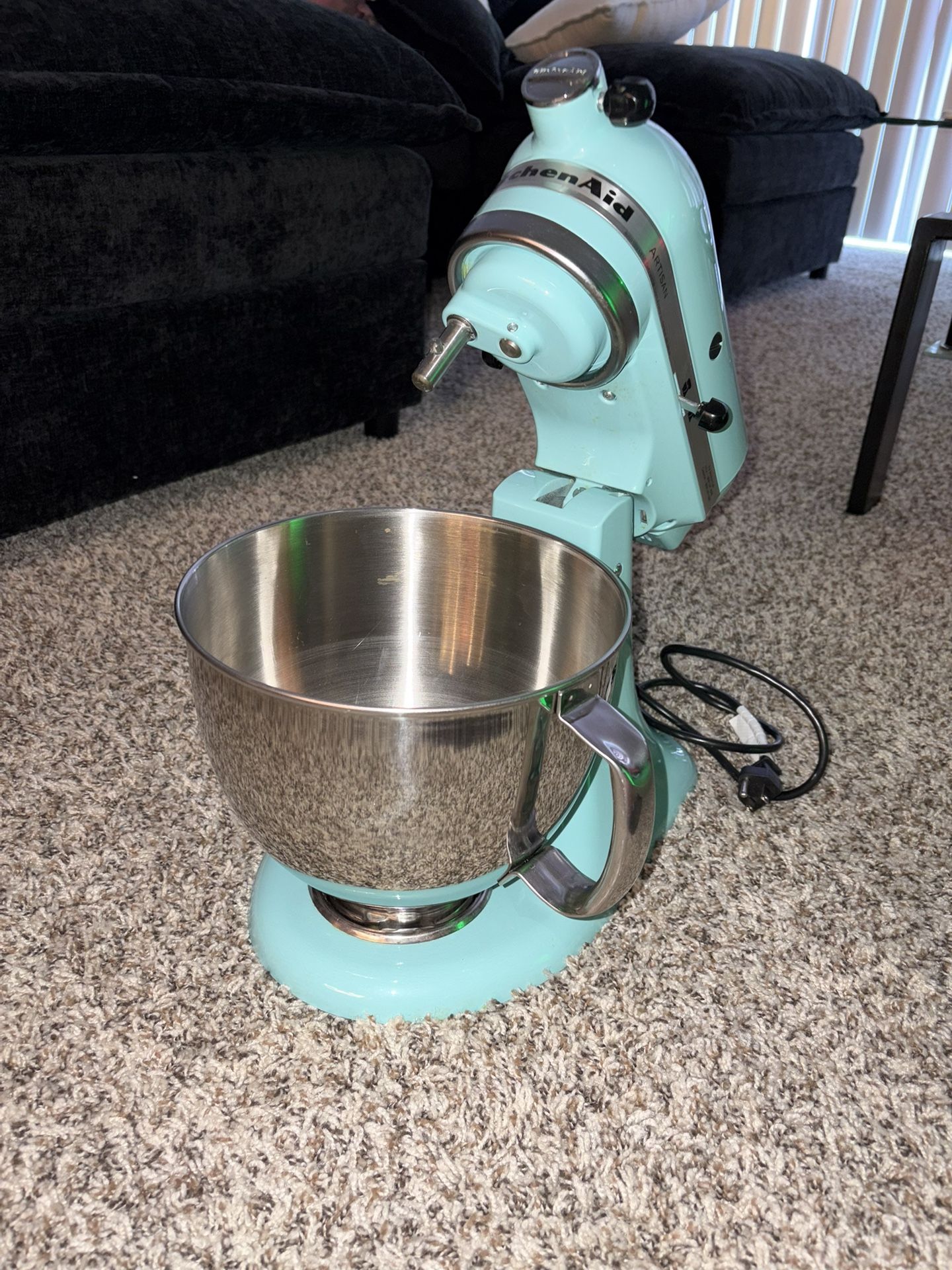 Artisan® Series 5 Quart Tilt-Head Stand Mixer - Aqua Sky