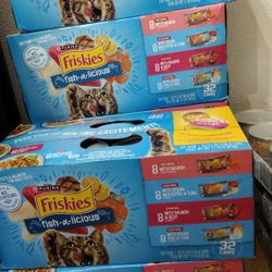 32 Count Cases Of Friskies Wet Cat Food