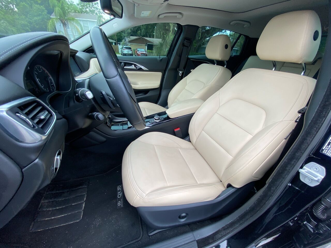 2018 Infiniti QX30