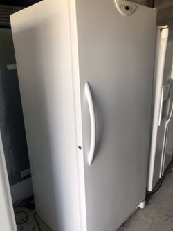 22 cu ft stand up freezer
