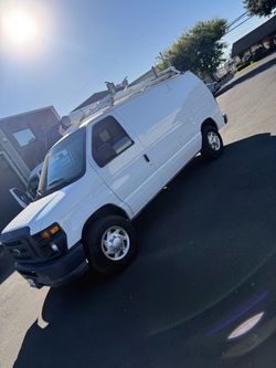 2014 Ford E-150
