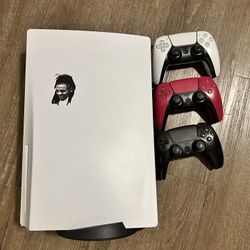 PS5 With Disk Drive & 3 Controllers