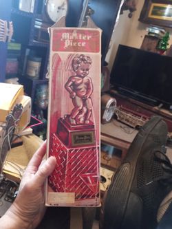 Vintage 1970s Liquor Dispenser Woeing