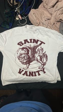 Saint vanity oversized tee