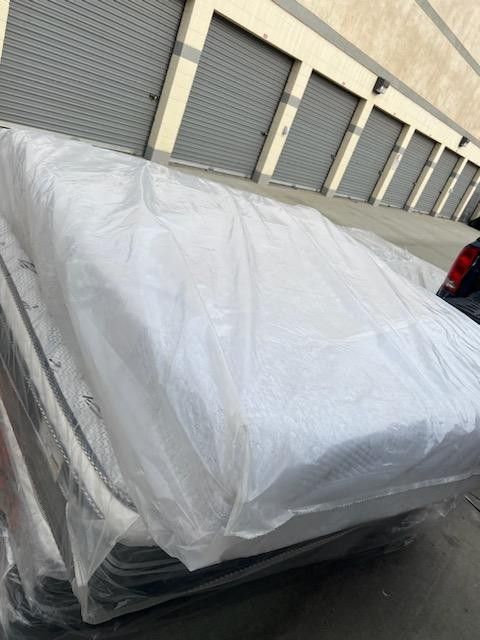 King Mattress Gel Memory Foam Casper 700