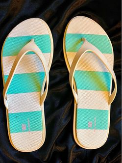 Trek Gear Striped Flip Flops Sandals. Medium