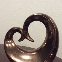 Love and Unity sculpture
