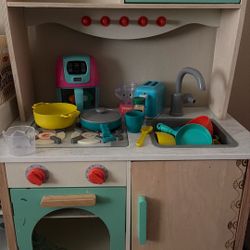 Kids Play Kitchen 