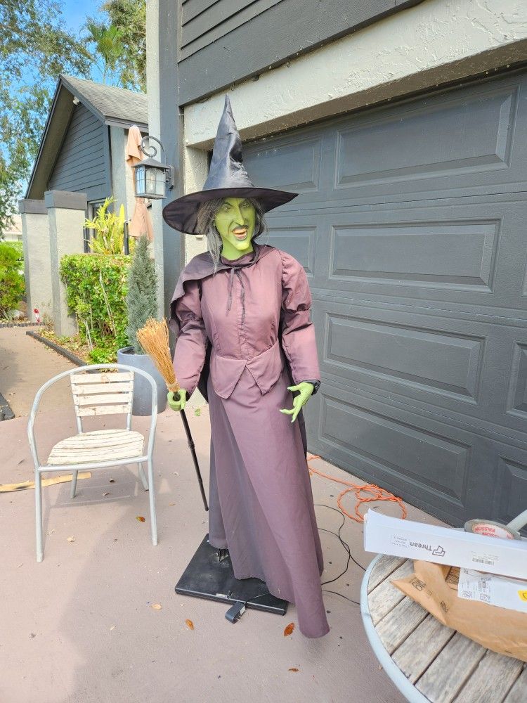 Wizard of Oz licensed Gemmy 62376 Animated talking Wicked Witch of the West 6 foot Tall