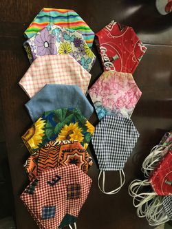 Face mask for adults