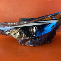 2021 2022 2023 Hyundai Elantra Left Driver Headlight Assembly OEM 92101AA160