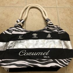 NEW Cozumel Mexico Extra Large Tote Bag For Beach, Pool, Gym/yoga, Diaper Or Weekender Bag. Very eye catching design in a classic black and white colo