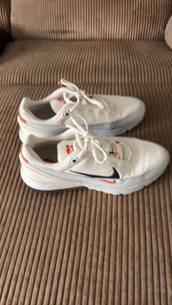 Nike Air Max SYSTM size 11