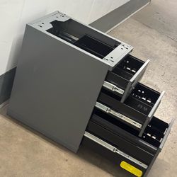 Cabinets Commercial 3 file cabinets Used for cubicles
