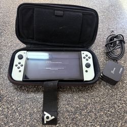 Nintendo Switch (No Dock)