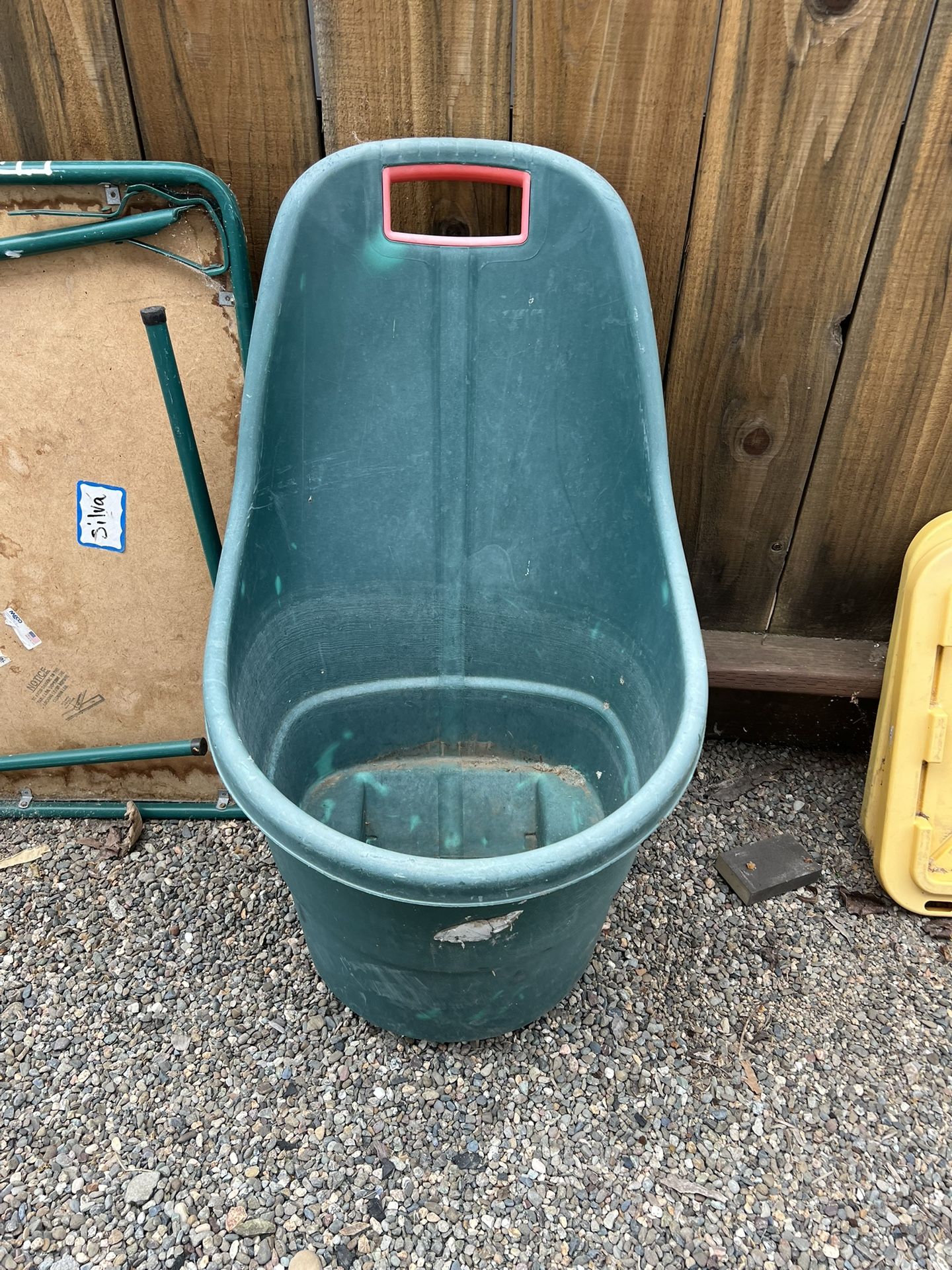 Garden Cart/Bucket with Wheels