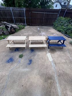 TODDLES TABLE
