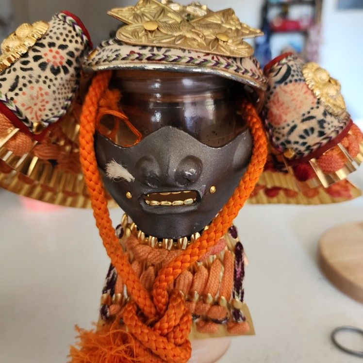 Mini Samurai Kabuto Gogatsu Armor
