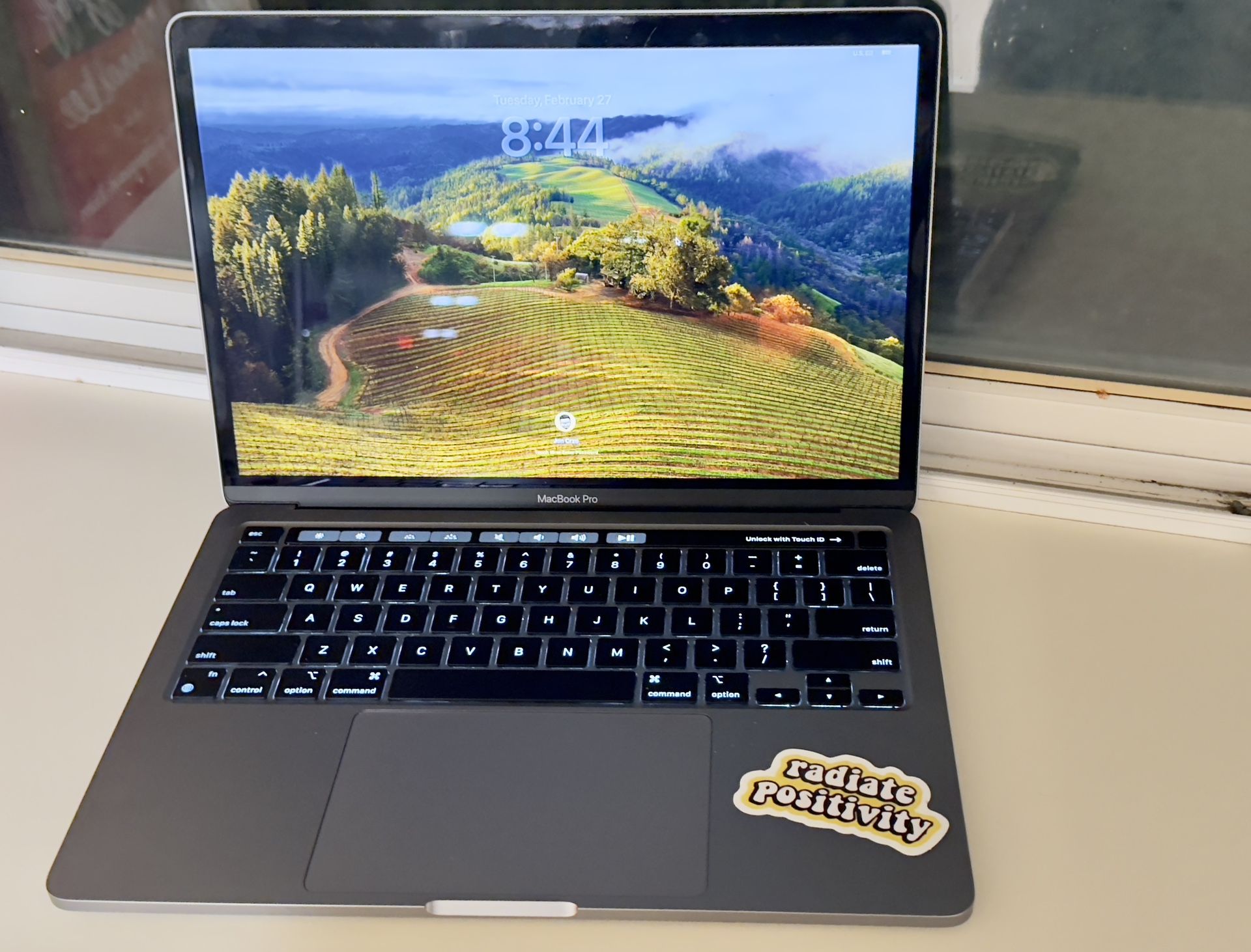 Powerful MacBook Pro M1 with Touchbar – Sleek, Fast, and Ready to Perform!