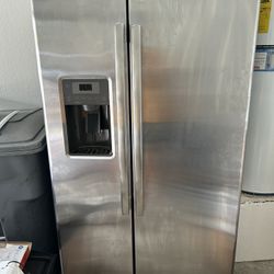 GE Double Door Fridge