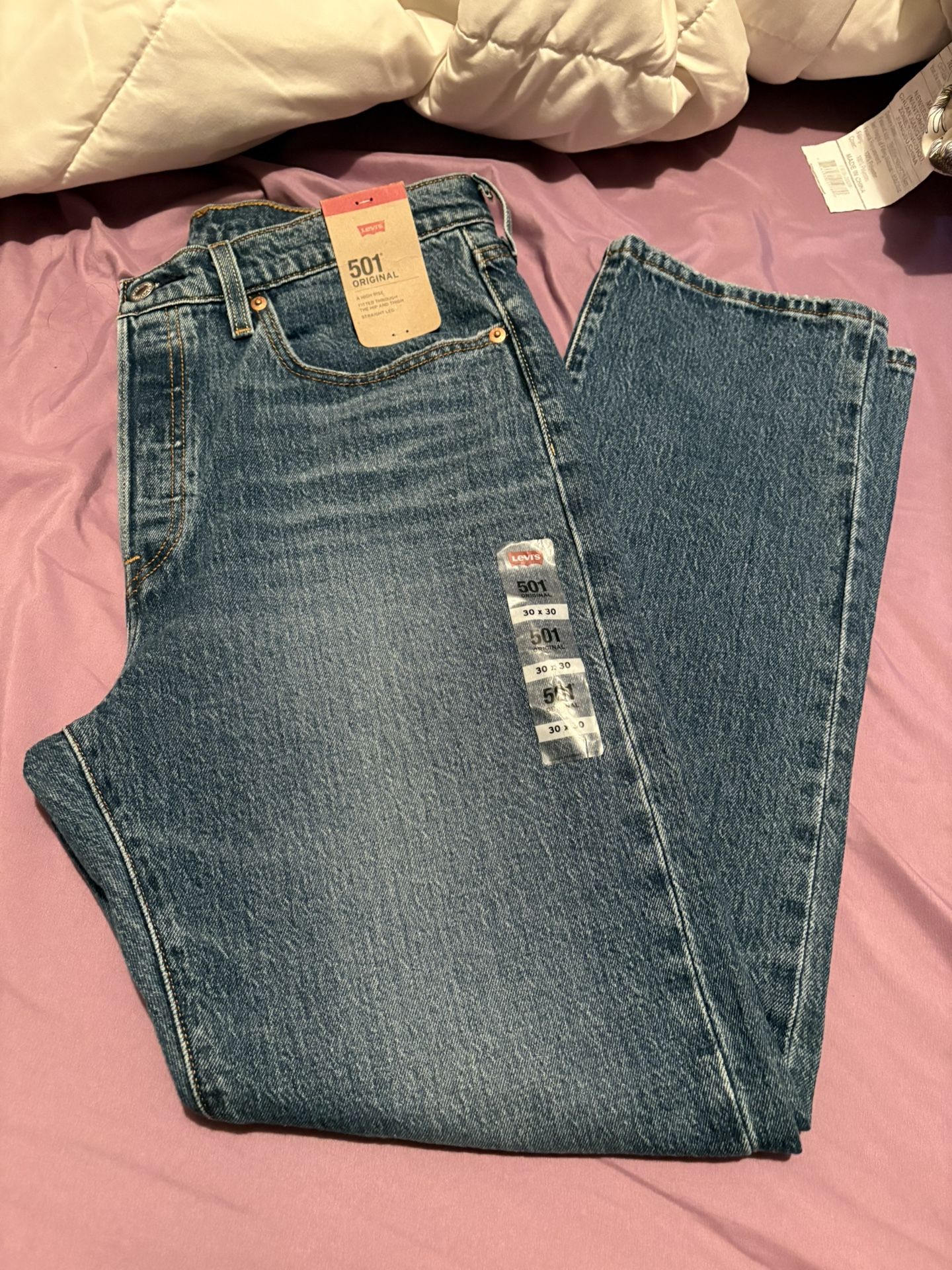 Women’s Levi’s 501 Jeans In Size 10 (30x30)
