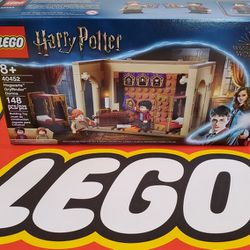 LEGO Harry Potter Hogwarts Gryffindor Dorms Exclusive 40452 New